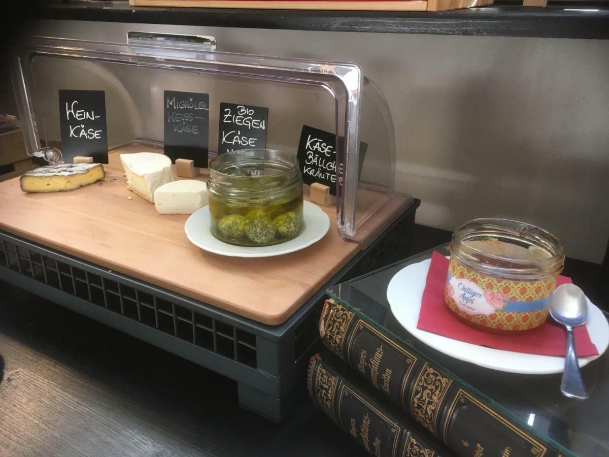 Отель Der Eberhard - Wohnen & Essen Bei Ilse Санкт-Михель-ин-Оберстайермарк Экстерьер фото